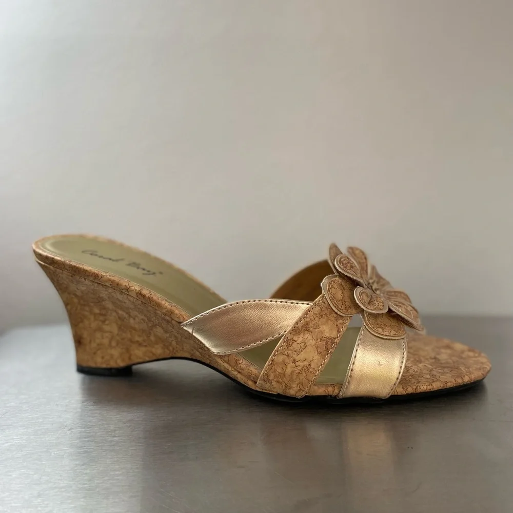WOMENS CORAL BAY Gold Wedge Sandals